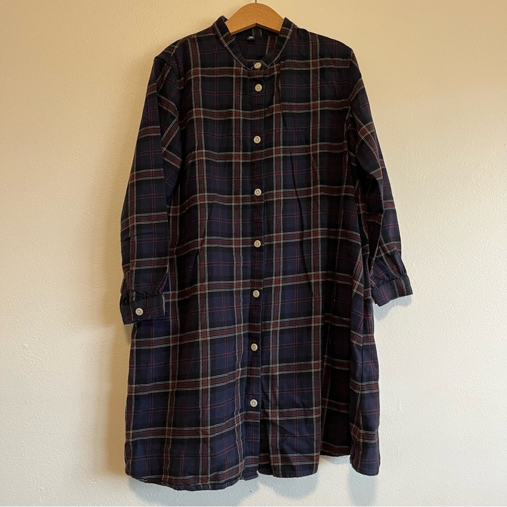 Uniqlo 100% Cotton Navy Plaid Long Sleeve Dress Girl’s Size 7-8